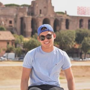 Meet your Posher, Daniel